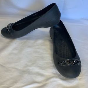 Womens Black Flat Crocs